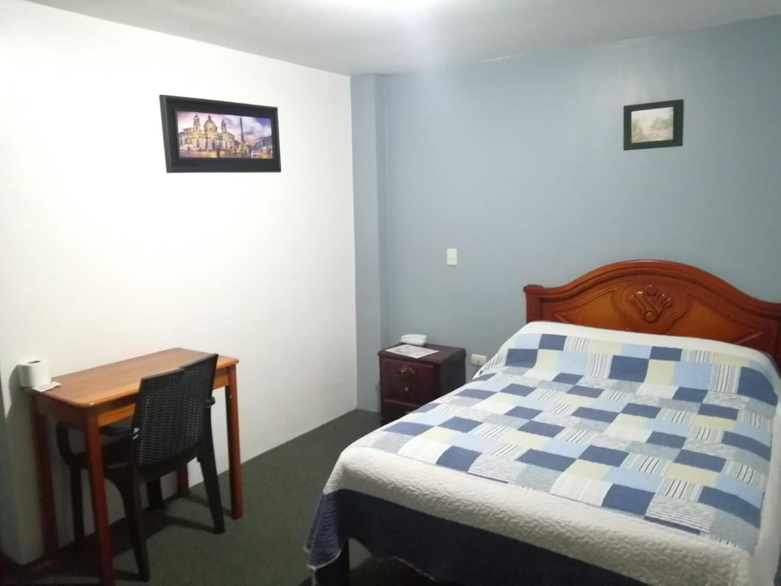 Hostal Pucará Loja Esterno foto