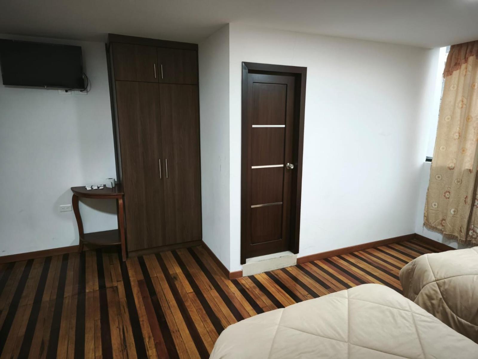 Hostal Pucará Loja Esterno foto