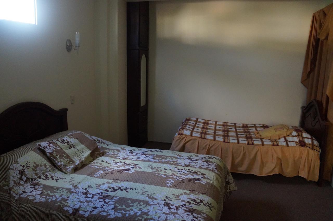 Hostal Pucará Loja Esterno foto