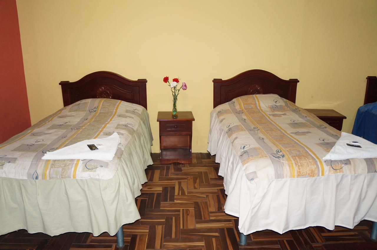 Hostal Pucará Loja Esterno foto