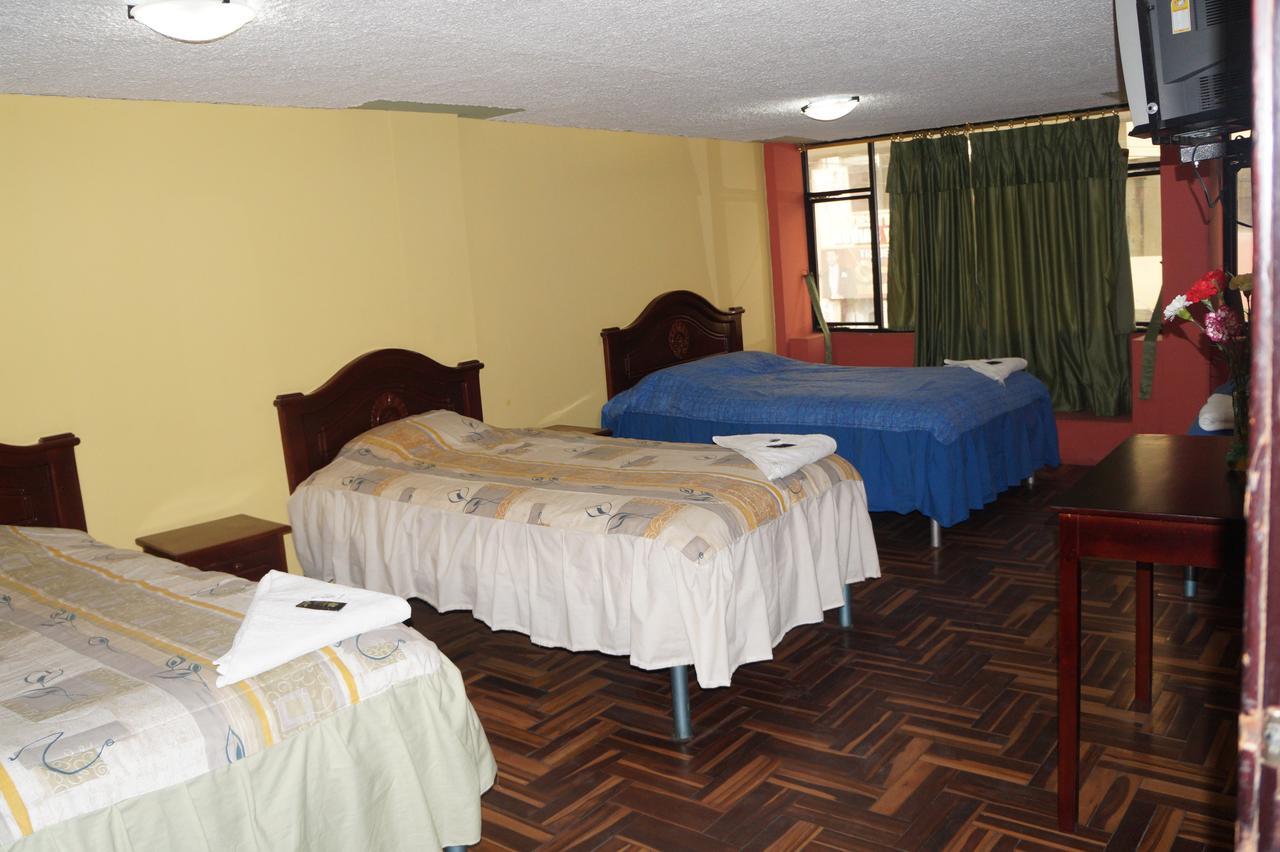 Hostal Pucará Loja Esterno foto
