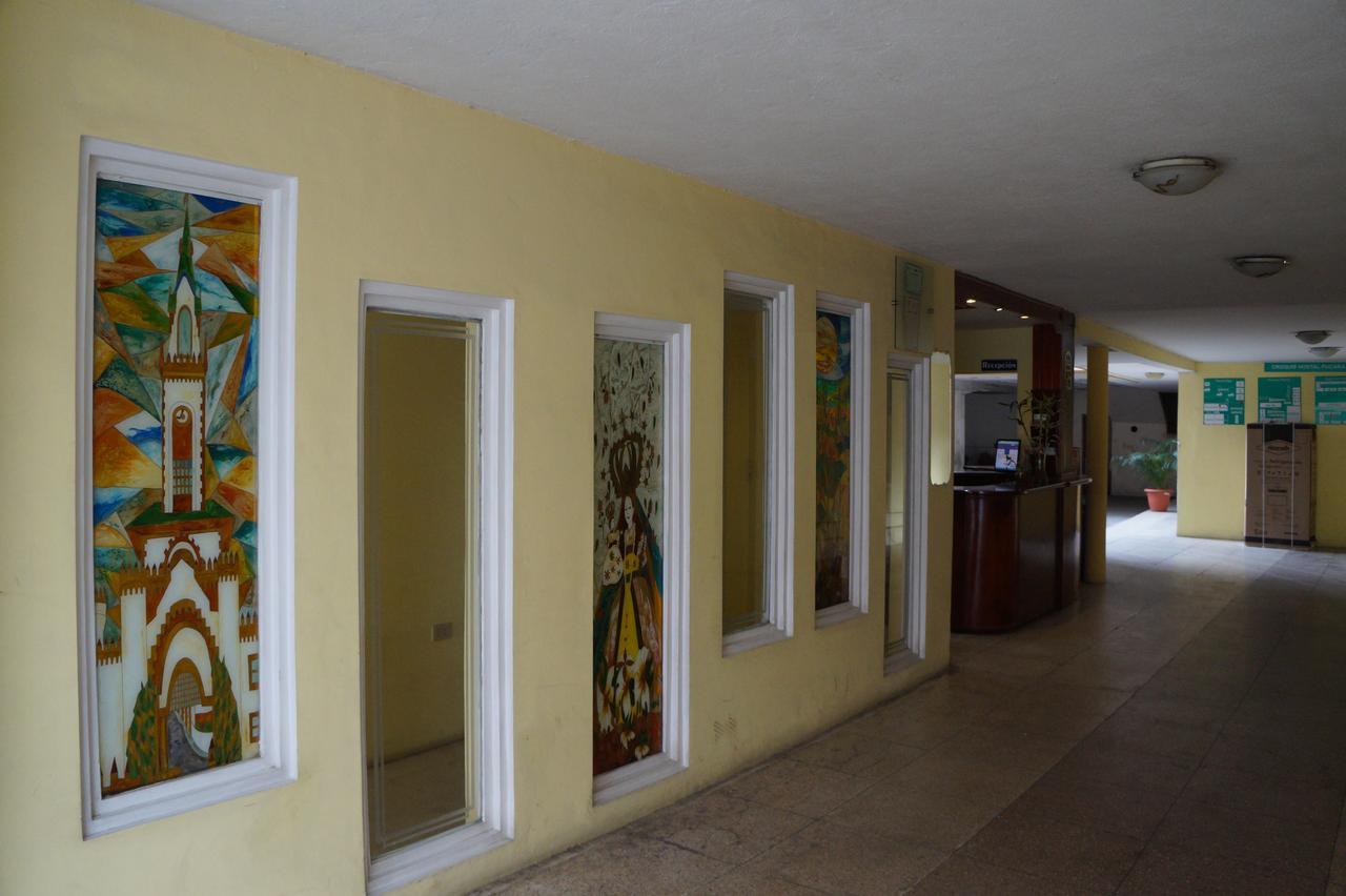 Hostal Pucará Loja Esterno foto