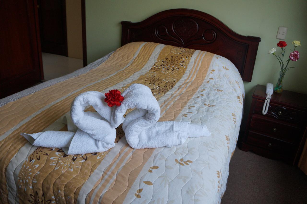 Hostal Pucará Loja Esterno foto