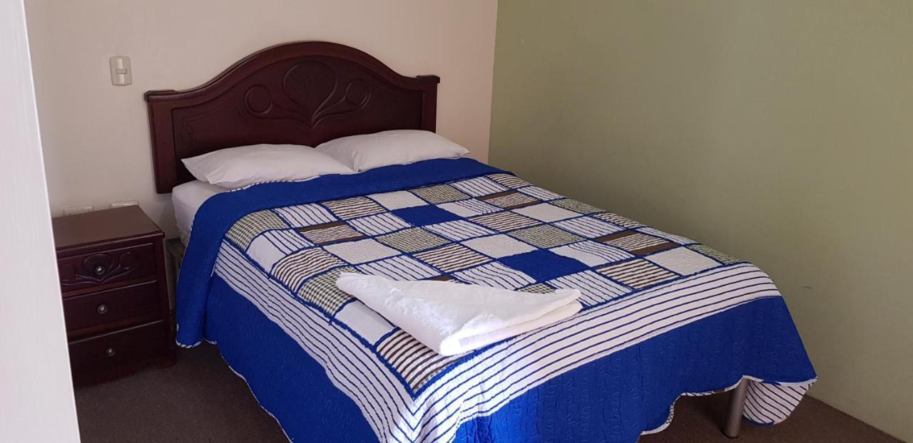 Hostal Pucará Loja Esterno foto